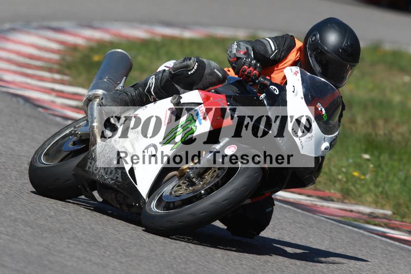 /Archiv-2022/08 17.04.2022 Speer Racing ADR/Instruktorengruppe/2